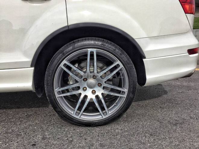 Audi Q7 2007, 138,900 km - 4.2 l - Bakı