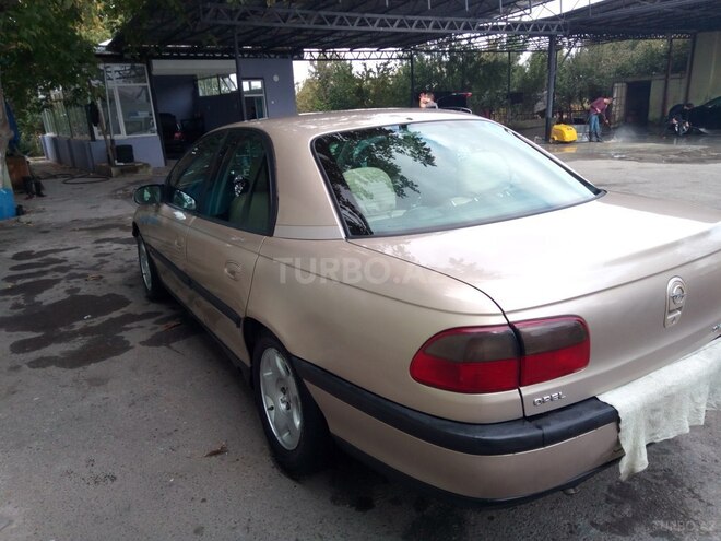 Opel Omega 1997, 333,694 km - 2.0 l - Göygöl