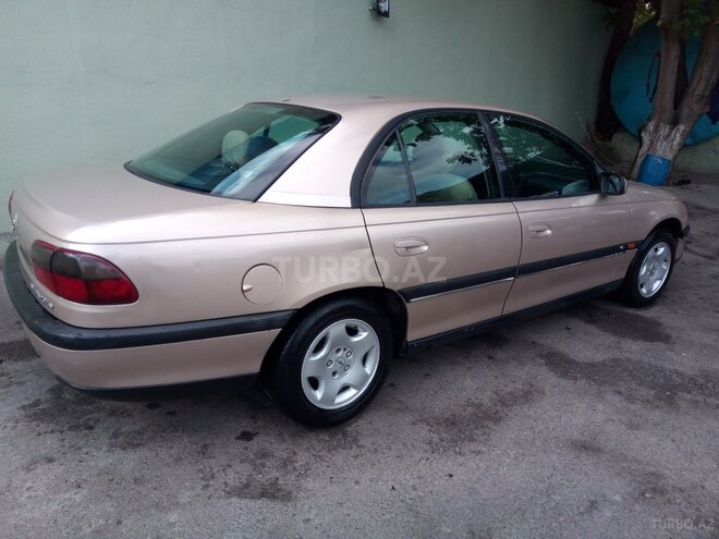 Opel Omega 1997, 333,694 km - 2.0 l - Göygöl