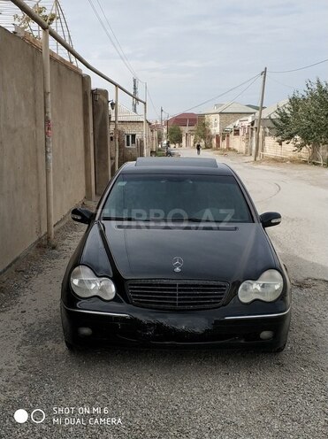 Mercedes C 240 2001, 293,900 km - 2.6 l - Xırdalan