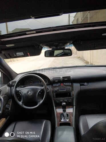 Mercedes C 240 2001, 293,900 km - 2.6 l - Xırdalan