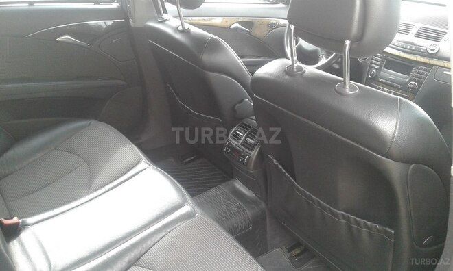 Mercedes E 220 2002, 260,000 km - 2.2 l - Bakı