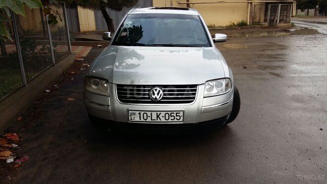 Volkswagen Passat 2002, 256,000 km - 2.0 l - Bakı