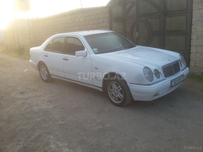 Mercedes C 240 1998, 216,000 km - 2.4 l - Neftçala