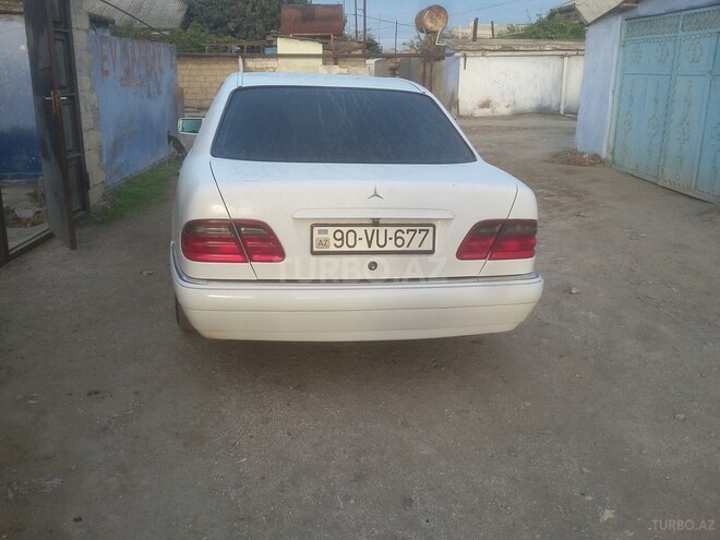Mercedes C 240 1998, 216,000 km - 2.4 l - Neftçala