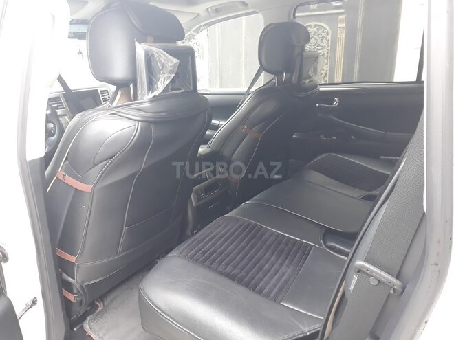 Lexus LX 570 2013, 23,880 km - 5.7 л - Bakı