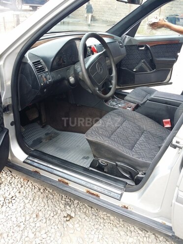 Mercedes C 220 1994, 350,000 km - 2.2 l - Gəncə