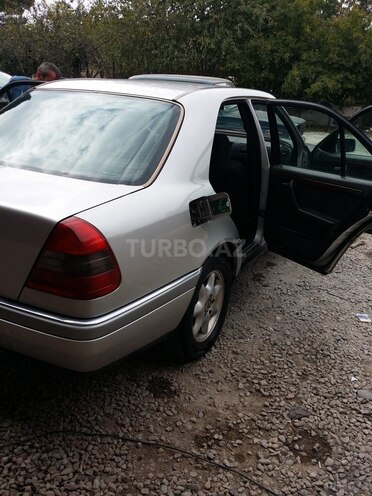 Mercedes C 220 1994, 350,000 km - 2.2 l - Gəncə