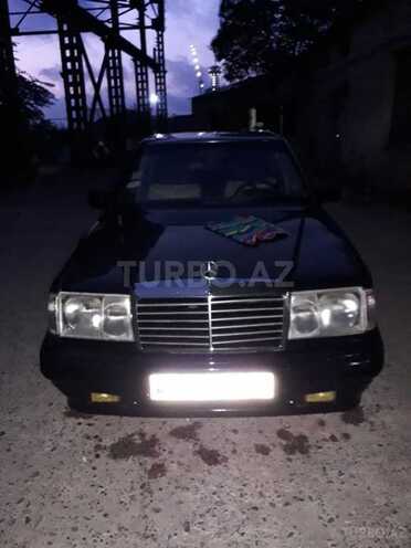 Mercedes E 260 1988, 271,344 km - 2.6 л - Bakı