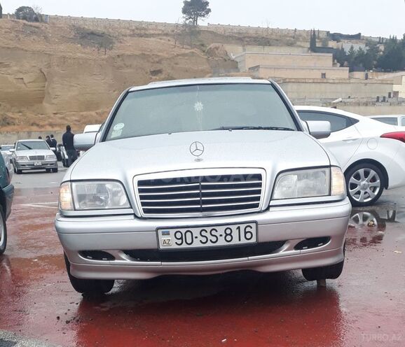 Mercedes C 230 1999, 178,000 km - 2.3 л - Bakı