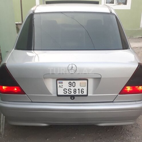 Mercedes C 230 1999, 178,000 km - 2.3 л - Bakı
