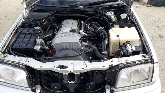 Mercedes C 230 1999, 178,000 km - 2.3 л - Bakı