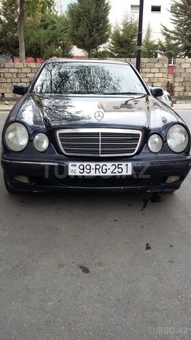 Mercedes E 220 2001, 357,000 km - 2.2 l - Bakı