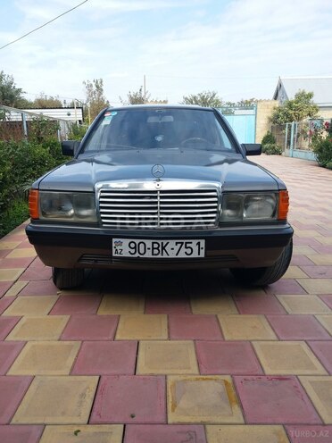 Mercedes 190 1990, 199 km - 2.0 л - Bərdə