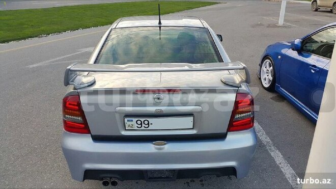 Opel Astra 2002, 250,000 km - 2.2 l - Bakı