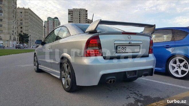 Opel Astra 2002, 250,000 km - 2.2 l - Bakı