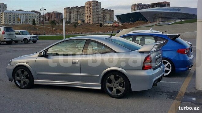 Opel Astra 2002, 250,000 km - 2.2 l - Bakı
