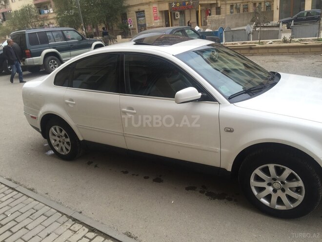 Volkswagen Passat 2001, 323,580 km - 1.8 l - Bakı