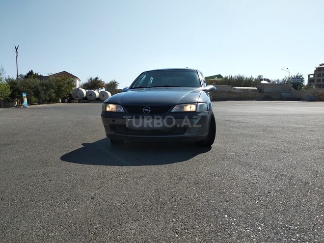 Opel Vectra 1996, 289,000 km - 2.0 л - Sumqayıt
