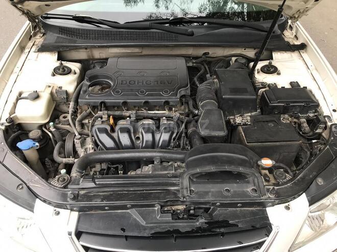 Hyundai Sonata 2009, 195,000 km - 2.0 l - Bakı