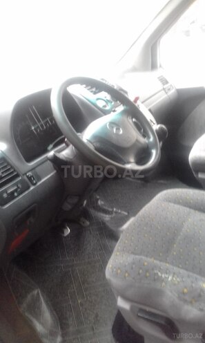 Mercedes Vito 2001, 270,000 km - 2.3 l - Gəncə