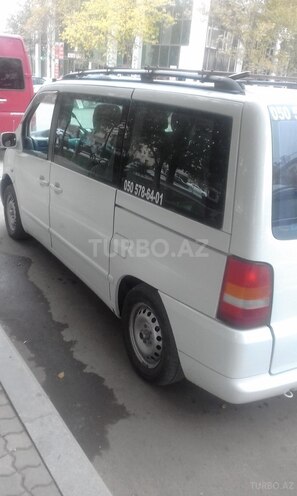 Mercedes Vito 2001, 270,000 km - 2.3 l - Gəncə