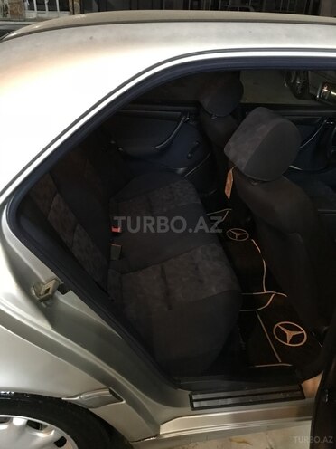 Mercedes C 200 1998, 260,000 km - 2.0 l - Bakı