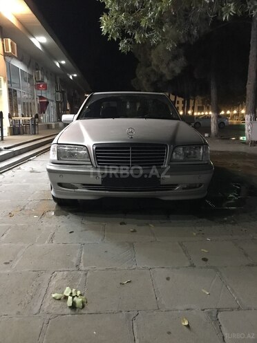 Mercedes C 200 1998, 260,000 km - 2.0 l - Bakı