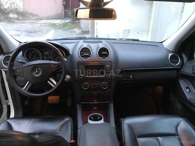 Mercedes GL 550 2008, 122,000 km - 5.5 l - Bakı