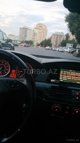BMW 530 2006, 260,000 km - 3.0 l - Bakı