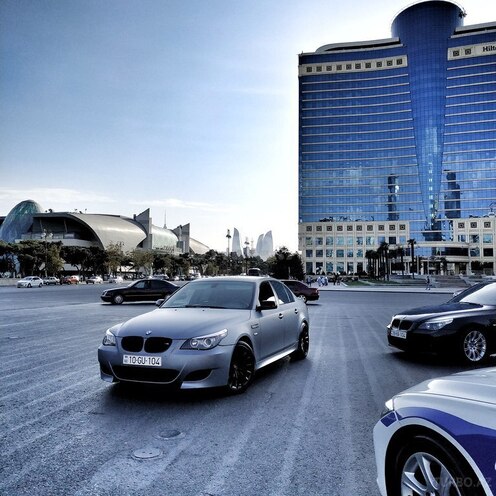 BMW 530 2006, 260,000 km - 3.0 l - Bakı