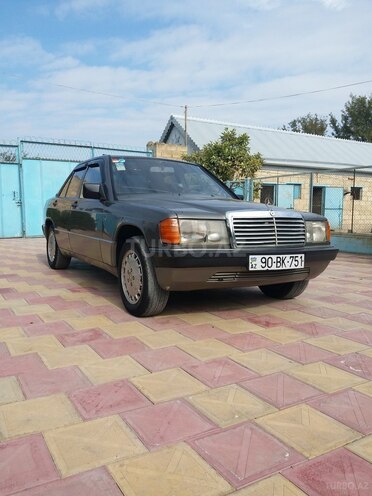 Mercedes 190 1989, 191,000 km - 2.0 л - Bərdə