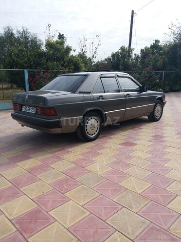 Mercedes 190 1989, 191,000 km - 2.0 л - Bərdə