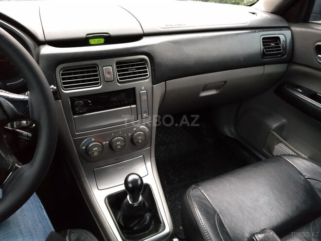 Subaru Forester 2003, 226,000 km - 2.0 l - Zaqatala