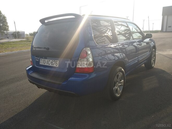 Subaru Forester 2003, 226,000 km - 2.0 l - Zaqatala