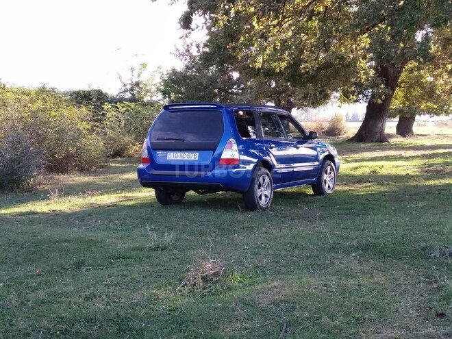 Subaru Forester 2003, 226,000 km - 2.0 l - Zaqatala