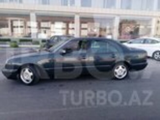Mercedes E 270 1997, 335,000 km - 2.7 l - Bakı