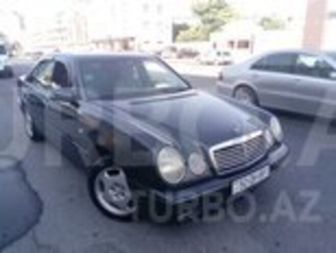 Mercedes E 270 1997, 335,000 km - 2.7 l - Bakı
