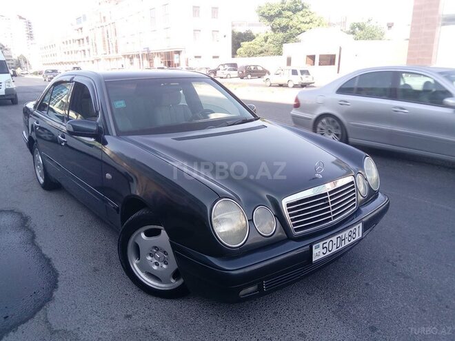 Mercedes E 270 1997, 335,000 km - 2.7 l - Bakı