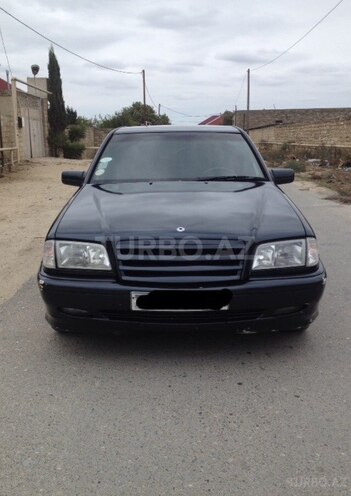 Mercedes C 220 1998, 278,576 km - 2.2 l - Bakı