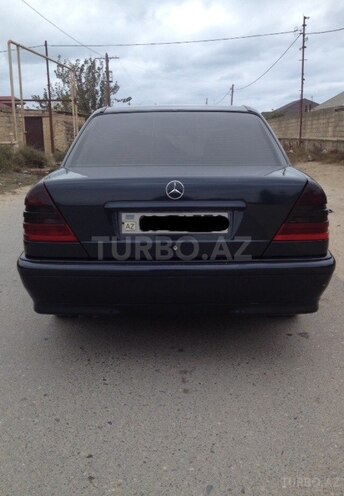 Mercedes C 220 1998, 278,576 km - 2.2 l - Bakı