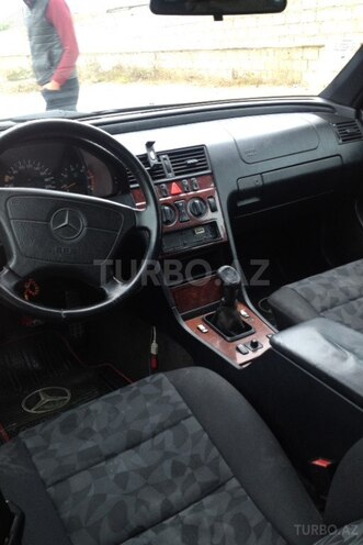 Mercedes C 220 1998, 278,576 km - 2.2 l - Bakı