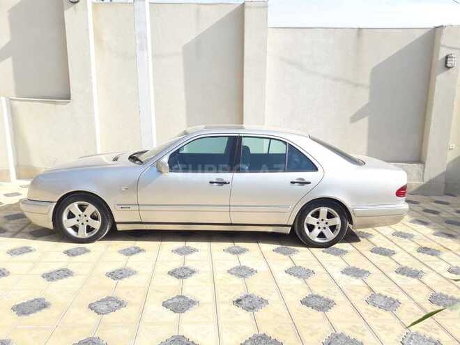 Mercedes E 200 1998, 224,000 km - 2.0 l - Gəncə