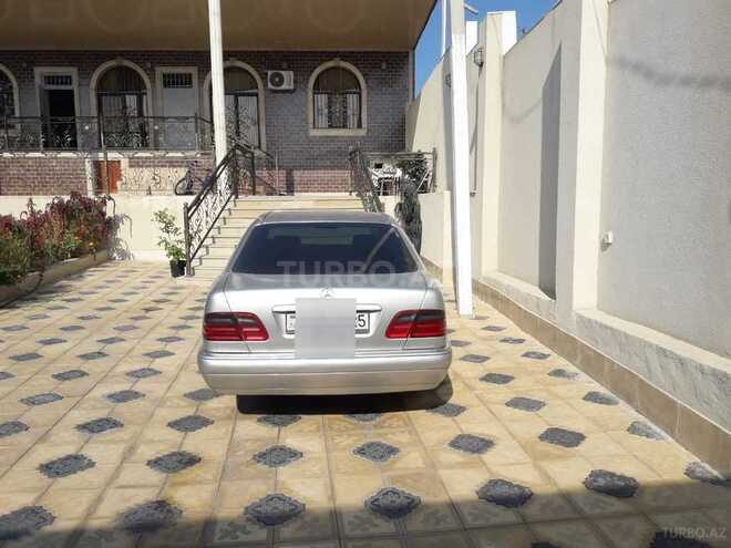 Mercedes E 200 1998, 224,000 km - 2.0 l - Gəncə