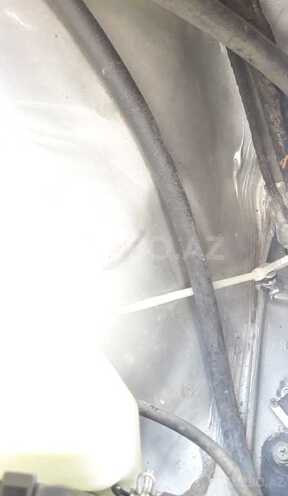 Mercedes E 200 1998, 224,000 km - 2.0 l - Gəncə