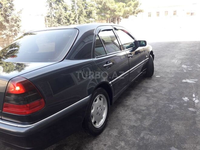 Mercedes C 240 1997, 167,000 km - 2.4 l - Bakı