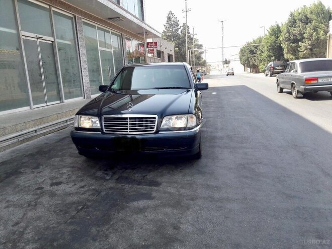 Mercedes C 240 1997, 167,000 km - 2.4 l - Bakı