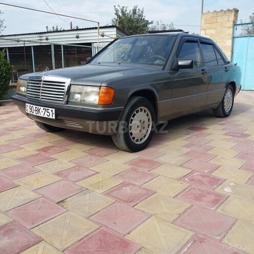 Mercedes 190 1990, 111,000 km - 2.0 l - Bərdə