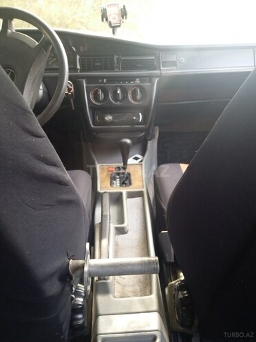 Mercedes 190 1990, 111,000 km - 2.0 l - Bərdə