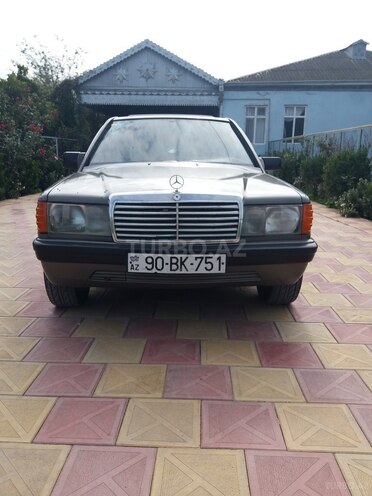Mercedes 190 1990, 111,000 km - 2.0 l - Bərdə